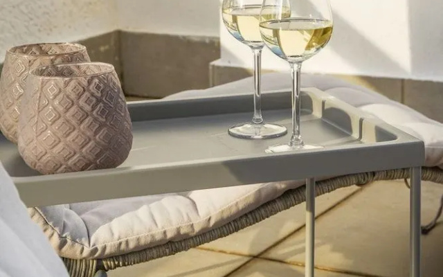the coolest loft and terrace-varkiza sea view