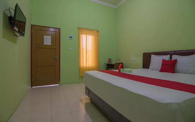 RedDoorz near Kampus UMP Purwokerto