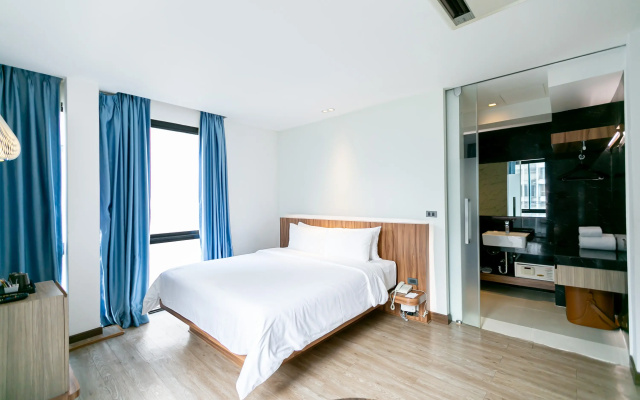 Uno Express Asoke Sukhumvit Bangkok
