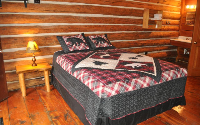 Crooked Creek Guest Ranch