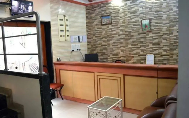 Hotel New Deepak