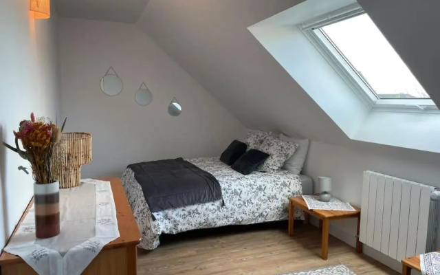 Appartement cosy sous les toits
