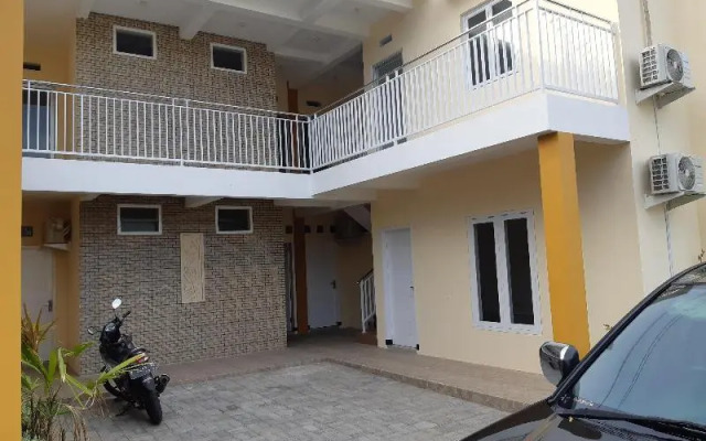 Kost Brawijaya 1 by OYO Rooms