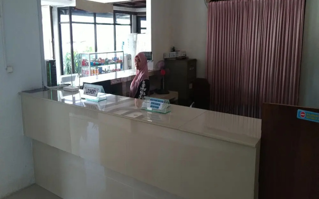 OYO 2303 Hotel Blang Raya