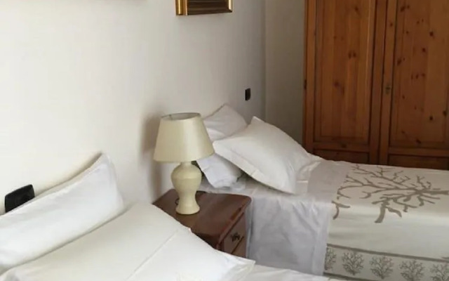 B&B Alxenìa