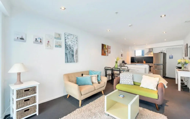Spacious 2BR CBD Apartment Balcony