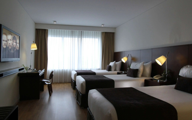 Dazzler by Wyndham Lima Miraflores