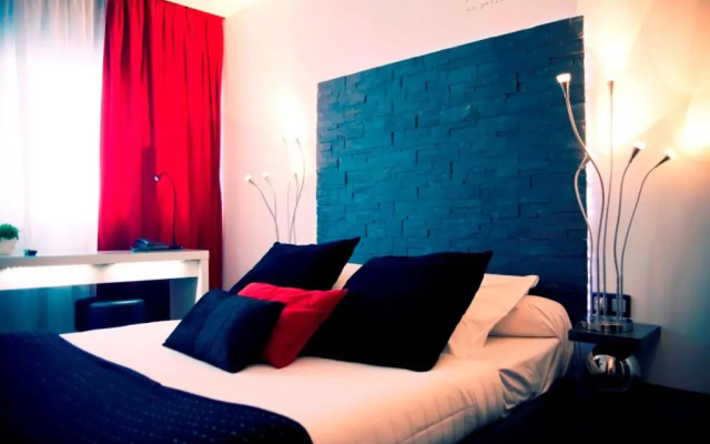 DM hotel