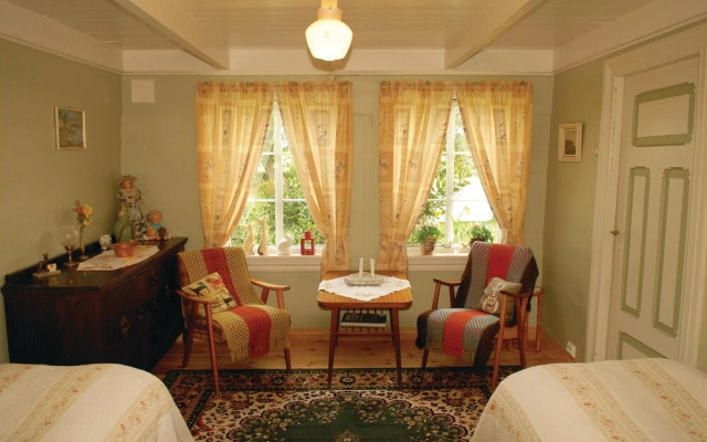 Beautiful Home in Vanse With 2 Bedrooms