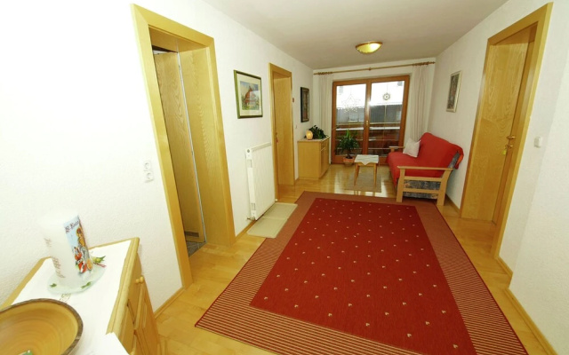 Modern Apartment in Strass im Zillertal Near Ski Slopes