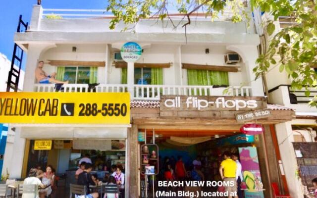 Отель White Beach de Boracay вид на фасад
