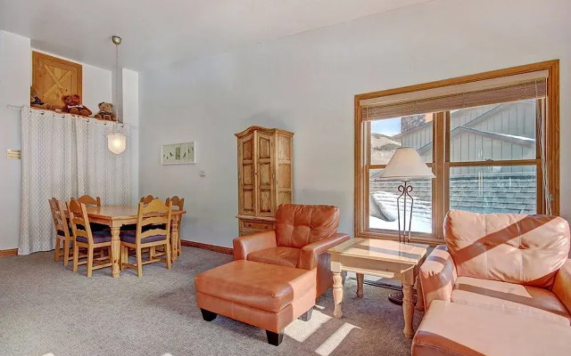 5983 Hidden River Lodge 3 Bedroom Condo by RedAwning