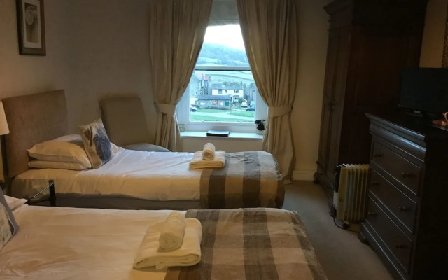 Kings Arms Hotel