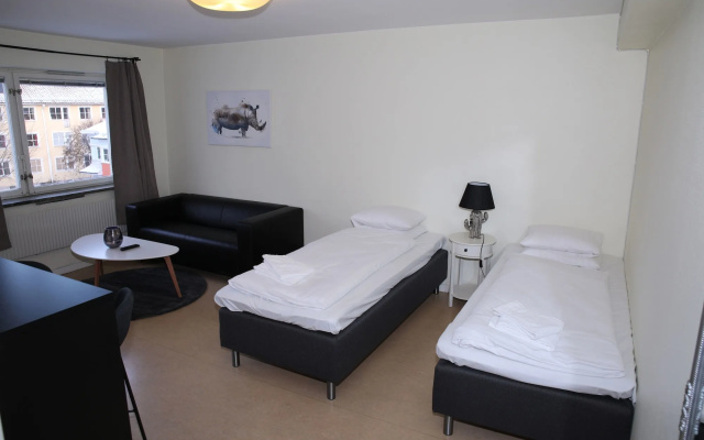 Fastliving Apartment Hotel