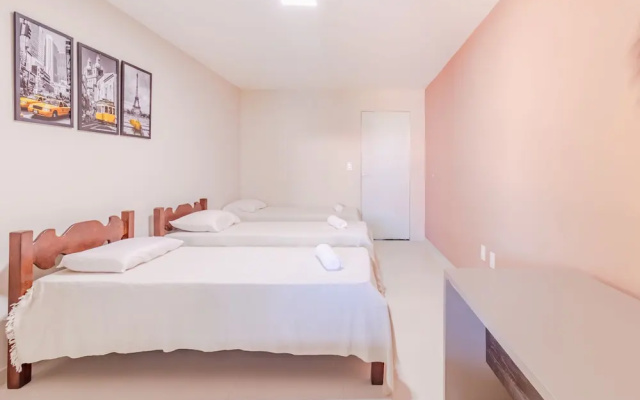GB60 Excellent House 4 Suites