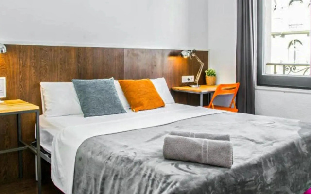 Traveller House 7 Bedroom Apartment