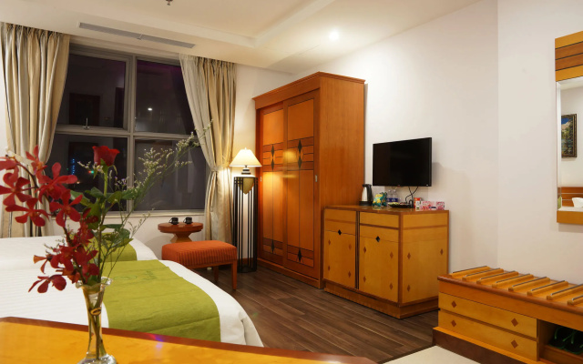 Richico Apartments And Hotel