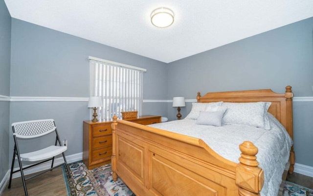 4820 Jamaica Lane 4bed