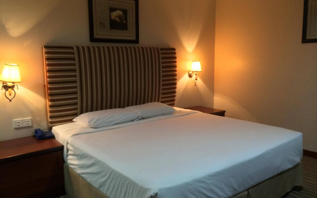 Cabana Inn