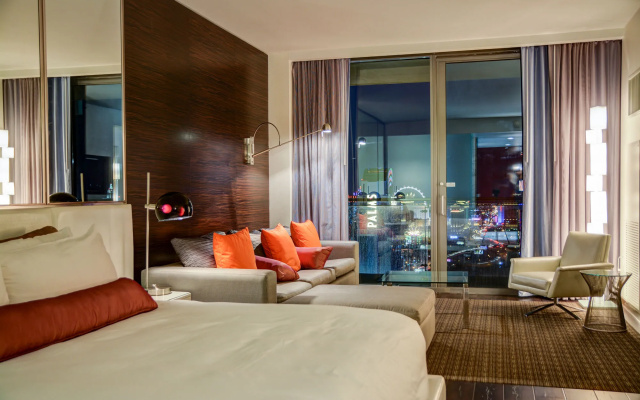 StripViewSuites at Palms Place