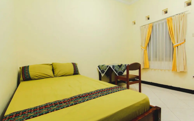 Griya Batik Giri Sekar Homestay Syariah