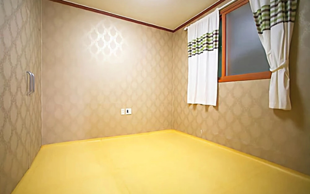 Chungju Wolak Dream Pension