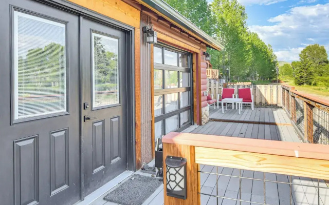 Modern Granby Retreat: Fish, Hike & Relax!