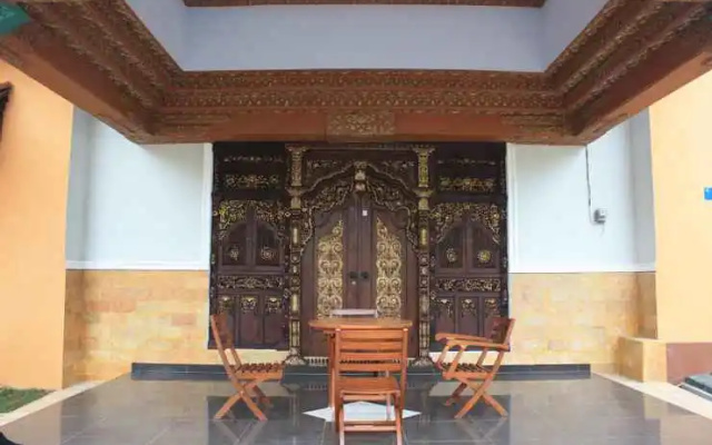 Puri Saripan Bed & Breakfast