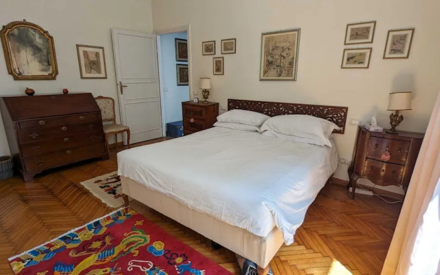 Beautiful 2-bed Apartment in Roma