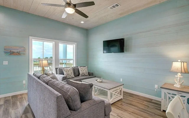 Copano Sunset #9 3 Bedroom Home by Redawning