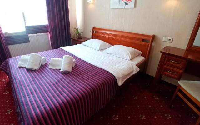 Apartments Deluxe