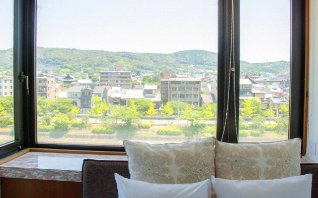 Kamogawa Riverside