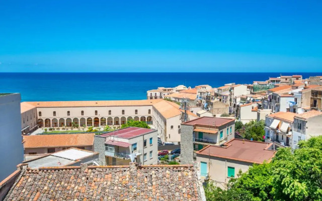 Cefalu Charme E Chic Suites