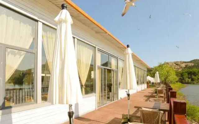 Ruize ouyusu Resort Manor