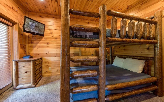 Mountain View Lodge by Jackson Mountain Rentals