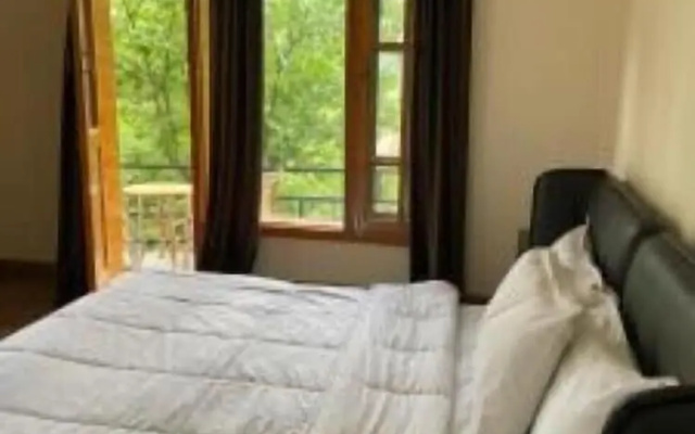 Sanctuary Resort Hunza
