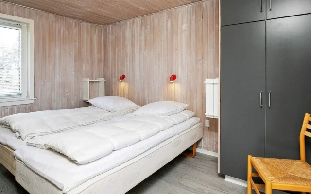 6 Person Holiday Home in Ringkobing