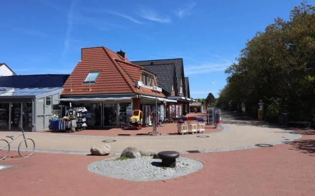 Haus-Itjen-Gelb-2