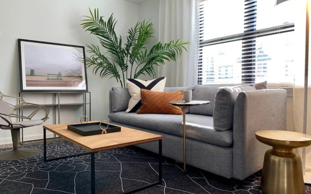 Abode Nashville - Marathon Village Near Downtown
