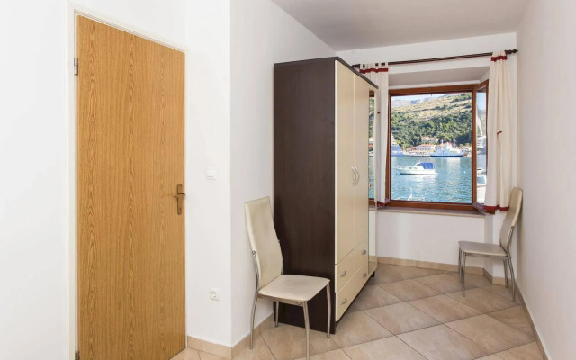 Orka Apartments