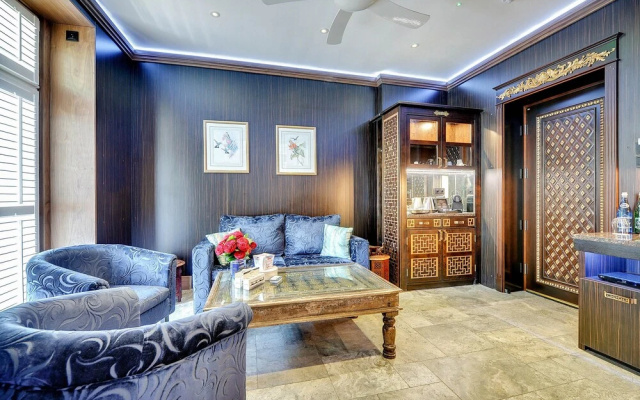 Mala Anglia Deluxe Rooms & SPA