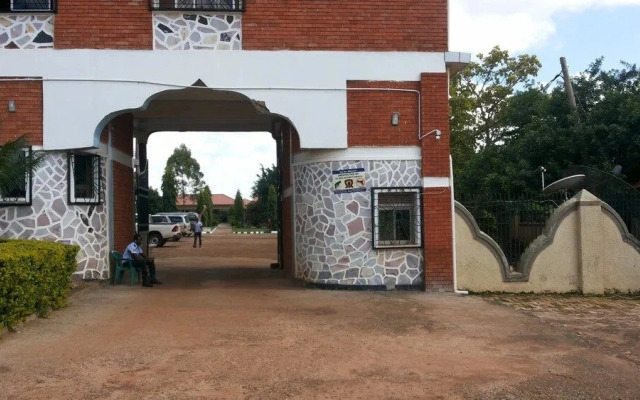 Pauline Hotel