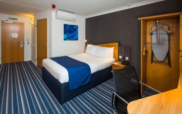 Holiday Inn Express Bristol - Filton by IHG