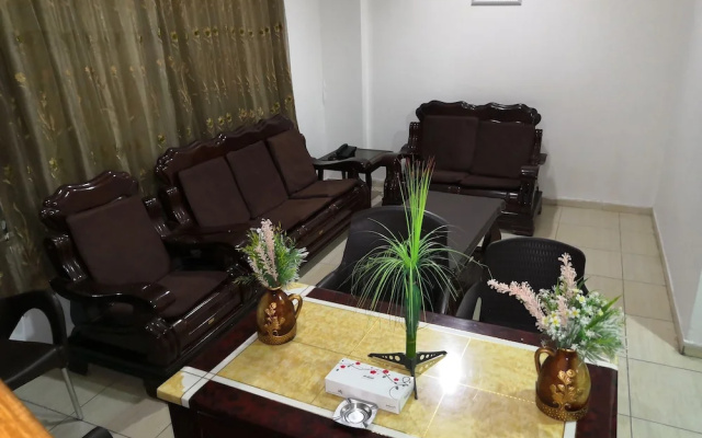 Amnah Apartments