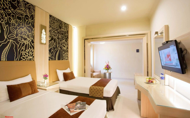 Hotel GRAND ROSELA Yogyakarta
