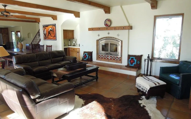 The Inn at Croad Vineyards