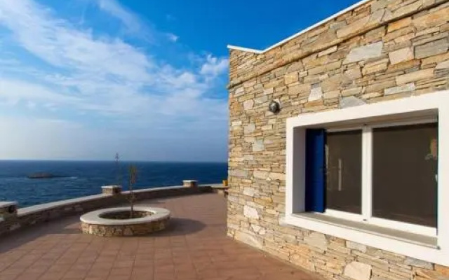 Villa Roussou