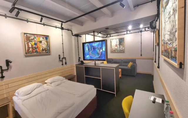 Art Hotel 158