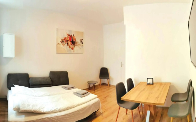 Bacher Apartment