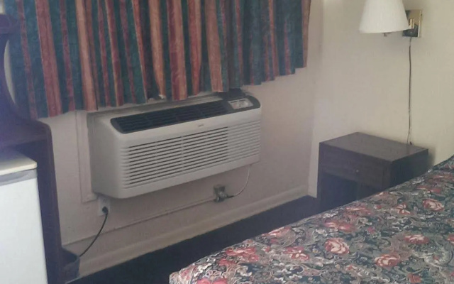Deluxe Inn